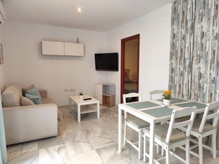 Rent Apartment  Calle calzada de la infanta. Alquiler escolar