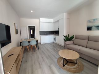 Lloguer Apartament a Plaza de las infantas 45. Alquiler escolar