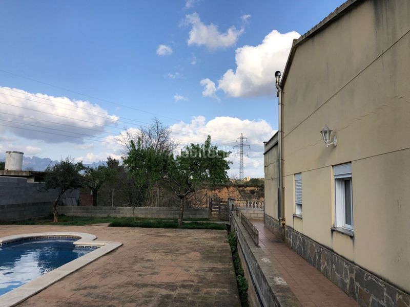 Foto bdb2a745-53f6-44df-b613-15d9f37f6d76. Casa amb calefacció aparcament piscina a Piera