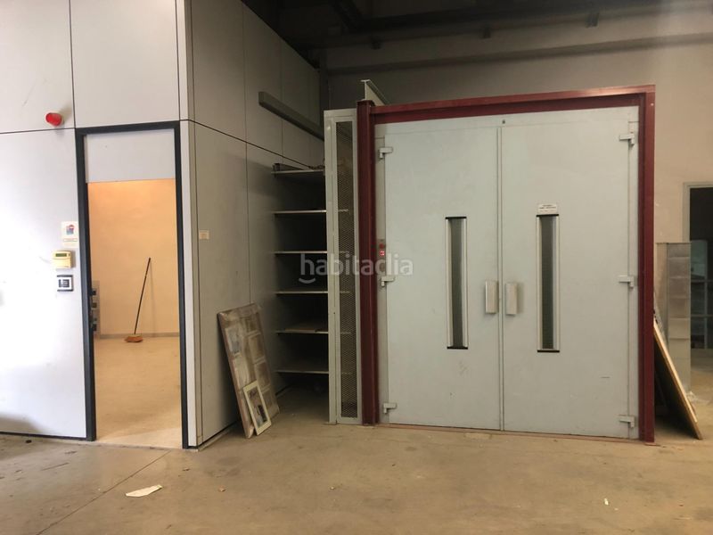 Foto 22cb4a10-8f85-4147-abc5-85500767928b. Nau industrial a Abrera