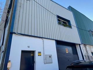 Industrial building in Sant Andreu de la Barca. Fantastica nave industrial en torre bovera