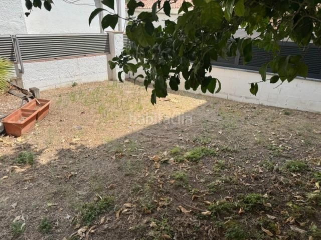 Foto 632c29ae-ec5d-4af1-9e2b-0d5da29755f3. Planta baixa a Segur Platja Segur de Calafell