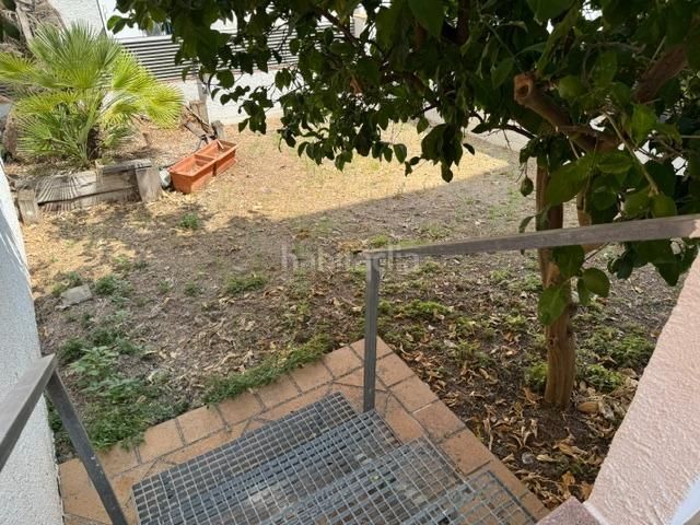 Foto 6a387db9-bb10-4018-8b19-e46f61f10ff4. Planta baixa a Segur Platja Segur de Calafell