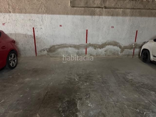 Foto e0c4097e-2637-469e-b805-718613869a6b. Posto auto in Llevant Igualada