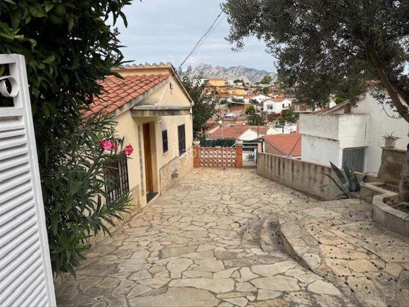 Foto b3e2c816-1568-4ee6-b757-ce70bbb6904c. Casa amb calefacció piscina a Mas d´en Gall Esparreguera