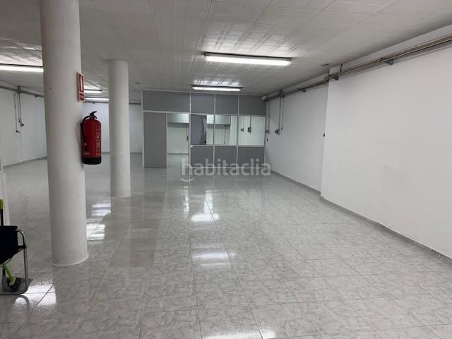 Foto bb8377ba-e592-4d9d-bdf0-275437fd6e89. Local comercial a Castellbisbal