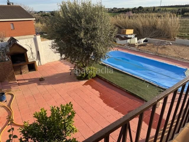 Foto 52388e1d-c042-4fb5-9f9a-d774f74b8ad4. Xalet amb aparcament piscina a Piera