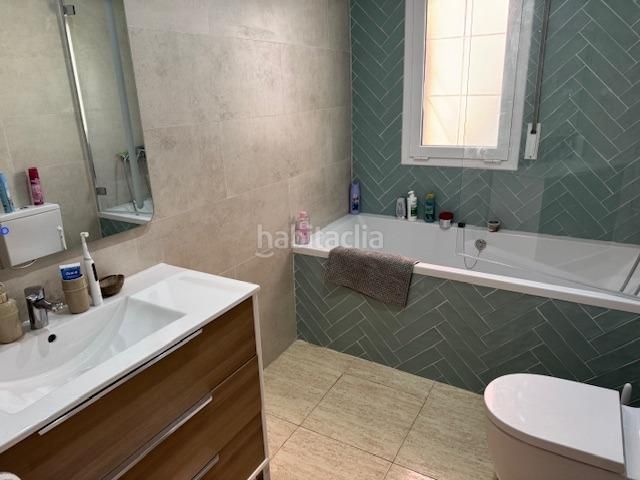 Foto 41ac4f81-ff83-477a-aae5-0977cde6692e. Maison avec chauffage parking piscine dans Abrera
