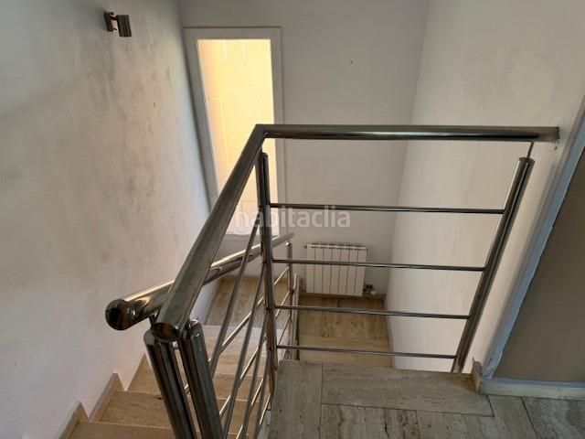 Foto 7376c975-7162-4d24-bf4e-754c117bf5dd. Maison avec chauffage parking piscine dans Abrera