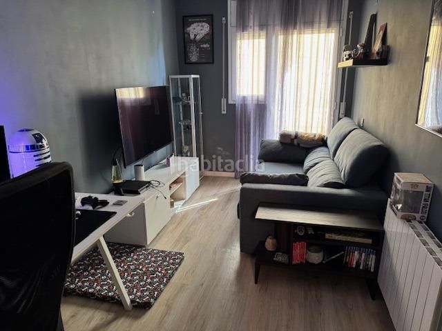 Foto 8660d902-7924-4b64-bf90-e4a178d24374. Maison avec chauffage parking piscine dans Abrera