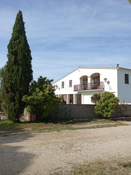 Foto 799f182a-f885-4444-a2f1-515e440ee0a8. Xalet amb calefacció aparcament piscina a Sant Llorenç d´Hortons