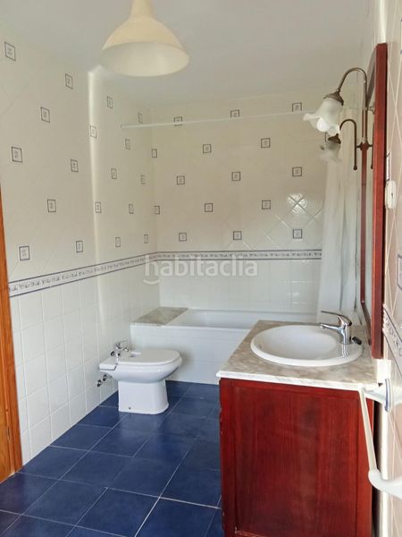 Foto bfac46e5-a1f2-4f69-92d2-e4ac4703d2e1. Xalet amb calefacció aparcament piscina a Sant Llorenç d´Hortons