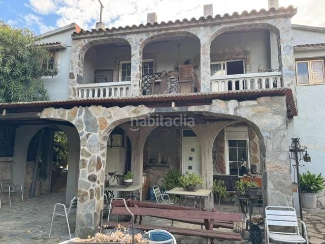 Foto 8d21dae1-4ab4-4c9a-95e3-a999d267e108. Masia a Castellbisbal