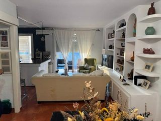 Flat in Martorell. Acogedor piso en venta en plaza santa anna
