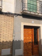 Haus in Escatrón. Casa de pueblo en venta