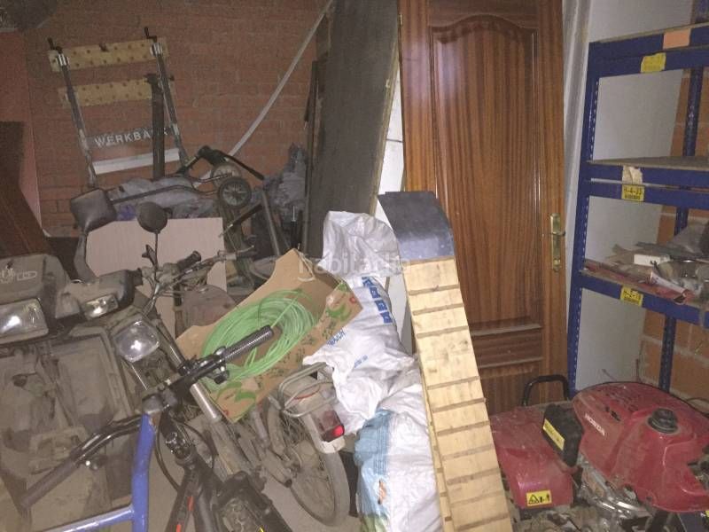 Foto e3e85d26-42c6-4ec9-8931-1af849c59770. Local comercial a Martorell