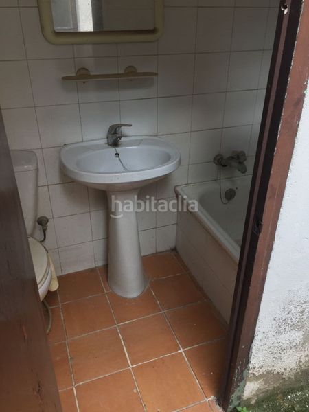 Foto 6c77fb99-cdac-4f8a-83d5-72753a08f553. Masía casa para reformar centro pueblo en Nucli Urbà Esparreguera