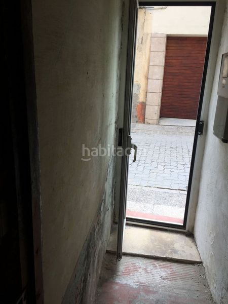 Foto 98cf6be4-1f7a-40ad-82e3-9c1ec12ed7c6. Masía casa para reformar centro pueblo en Nucli Urbà Esparreguera