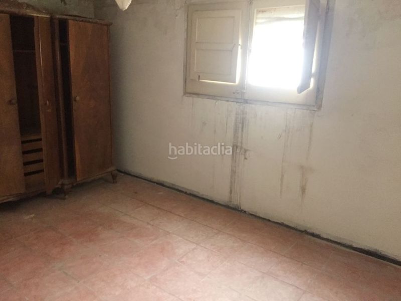 Foto dc6724b7-e7c0-4357-b5a8-5db8945ad5ff. Masía casa para reformar centro pueblo en Nucli Urbà Esparreguera