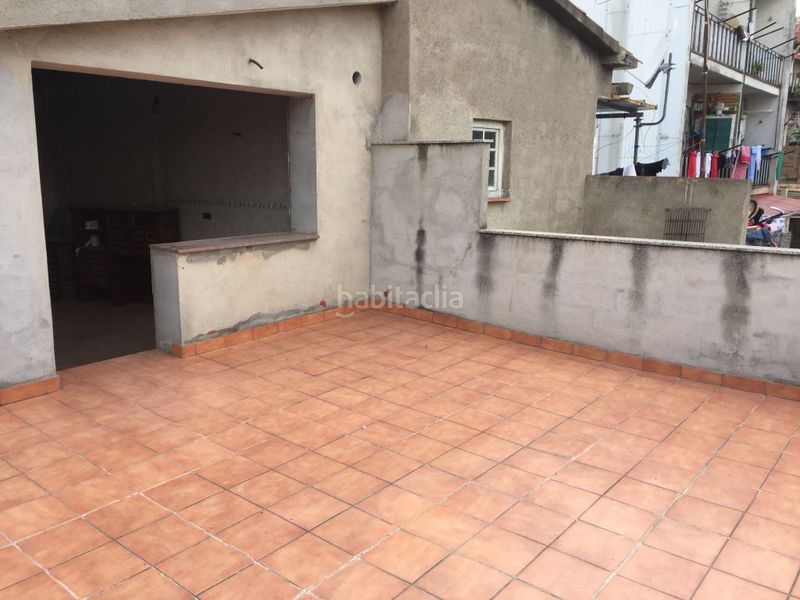 Foto dfd263e7-564d-42a0-ac8d-67581f394fac. Masía casa para reformar centro pueblo en Nucli Urbà Esparreguera