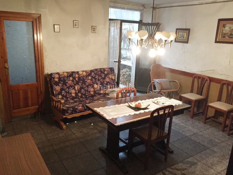 Foto 0012f415-4613-411b-9d8e-b3c90f401d9a. Masia a Nucli Urbà Esparreguera