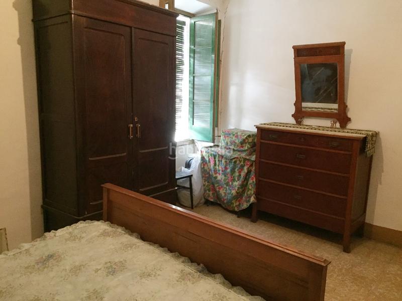 Foto b5df49f9-9984-4690-aa85-2925083c0274. Masía centrica casa en venta para reformar en Nucli Urbà Esparreguera