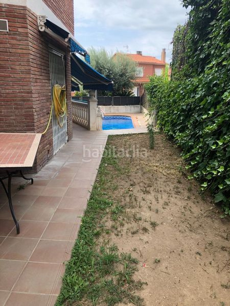 Foto 6cdcbfe1-36d2-406c-b0bb-ca262875b923. Casa amb calefacció aparcament piscina a Martorell