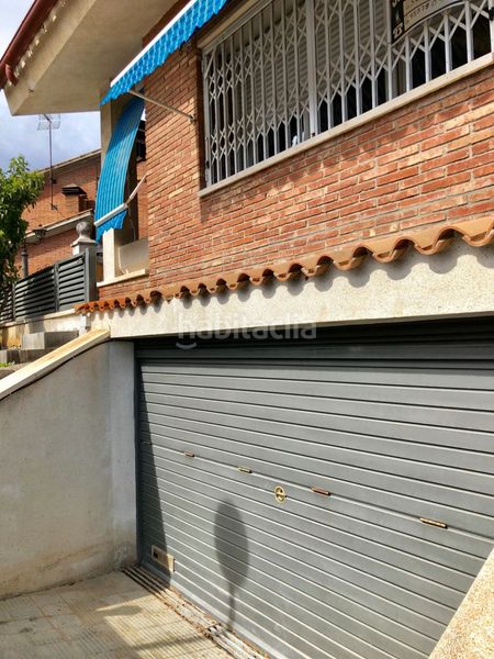 Foto 9144e090-024f-479c-84b4-726e2fffb986. Casa amb calefacció aparcament piscina a Martorell