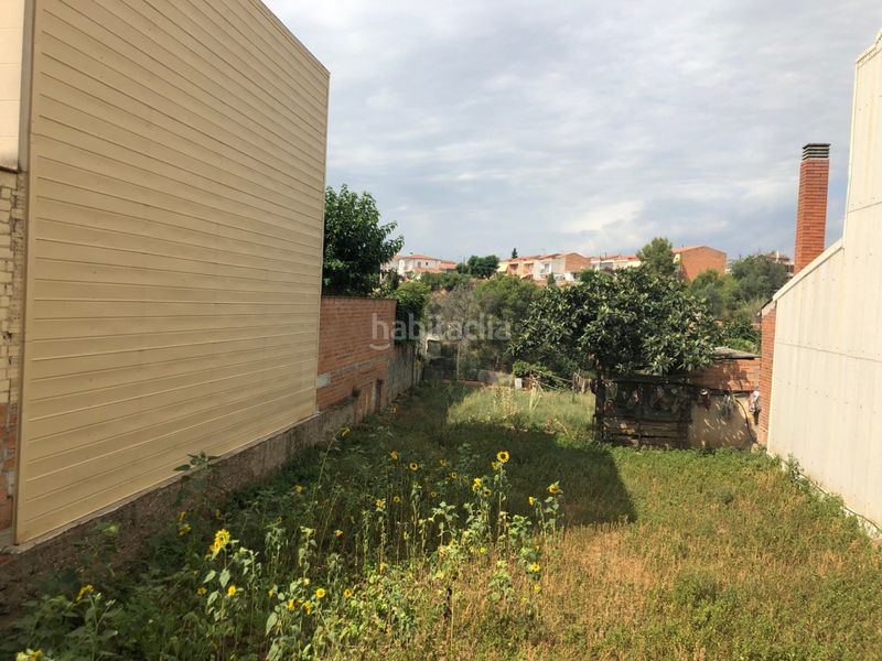 Foto c9a800f2-eb2b-44ad-badf-102addd51b54. Terreny residencial a Nucli Urbà Esparreguera