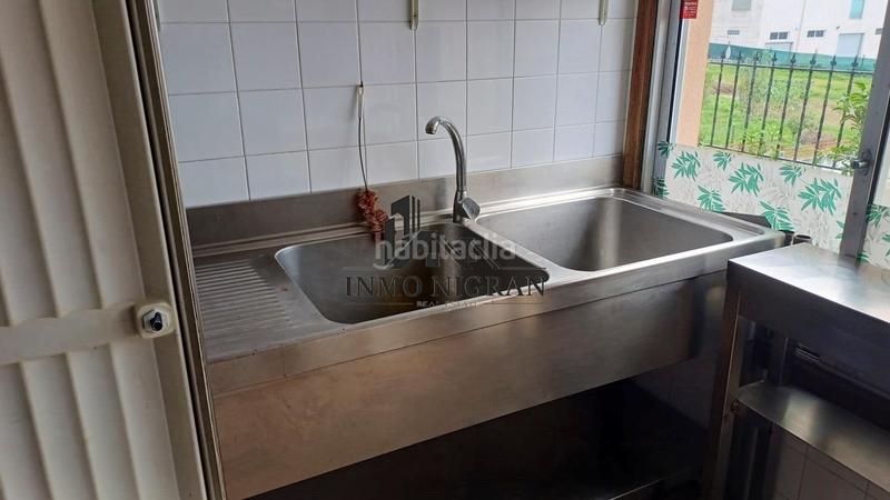 Foto b594ba3f-5017-4bfd-abde-a852f042af92. Alquiler local comercial restaurantechurrasquería en valladares, en Vigo