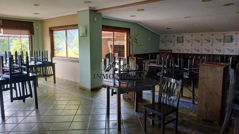 Foto 737fabed-6365-4f1f-89b6-bc7f363711d4. Rent business premise in Valadares - Beade Vigo