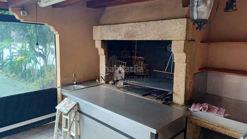 Foto 9186a346-7f6f-4e32-bcab-b27b1162b59f. Rent business premise in Valadares - Beade Vigo