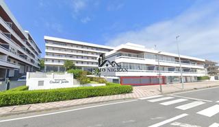 Locale commerciale in Estrada de Santa Marta