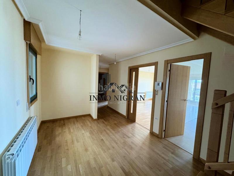 Foto 2b2b5757-9df8-42cc-86dd-732465f656e3. Zweistöckige wohnung mit heizung parking in Xinzo de Limia