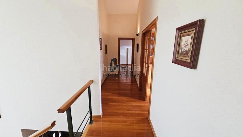 Foto aea0c67b-f54d-4237-9d5e-1d03fe80da46. Haus mit heizung parking in Moaña