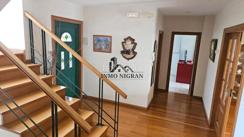 Foto d6d9afe3-cf97-4e78-ba78-e488ff0f8452. Haus mit heizung parking in Moaña