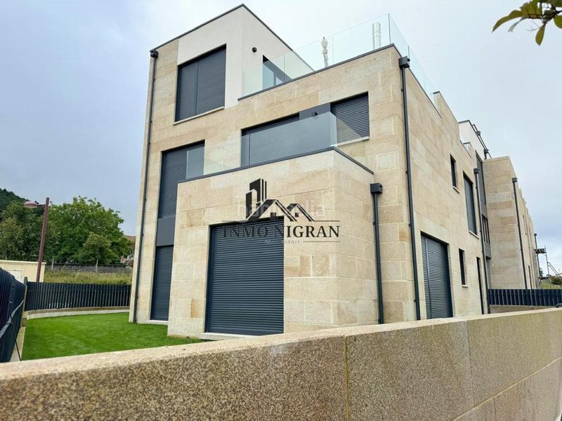 Foto 7bdb737d-44d2-4fa2-b89c-be0d05b3a596. Casa adosada precioso chalet adosado en oia, en Coruxo - Oia - Saiáns Vigo