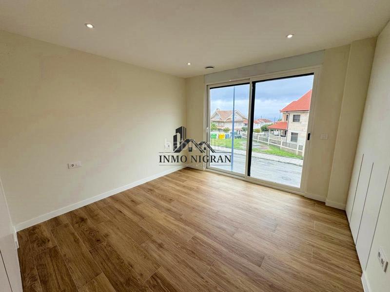 Foto cffa9785-a328-43f7-a986-14dc0bd4b8cc. Casa adosada precioso chalet adosado en oia, en Coruxo - Oia - Saiáns Vigo