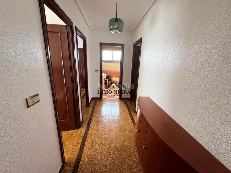 Foto eff6f50c-b7dc-48b4-a82e-ac14be1b5bc1. Rent house with heating pool in Panxón Nigrán
