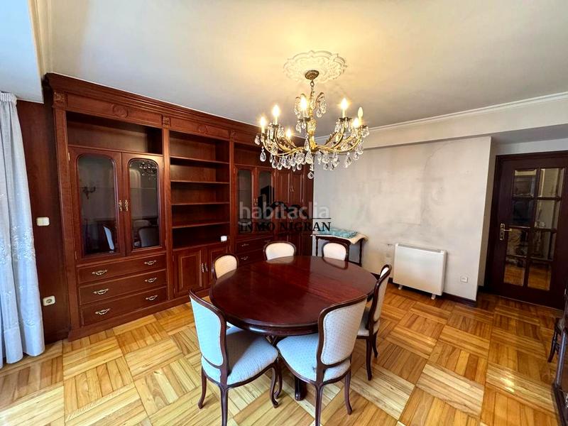 Foto 37f39c86-4714-46ed-8d71-eb611daf9103. Flat with heating parking in Plaza España - Corte Inglés Vigo