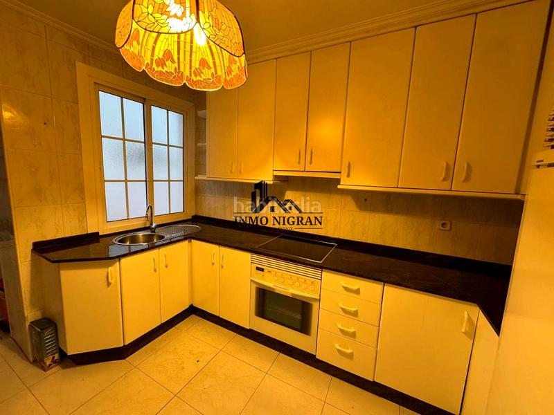 Foto c0dac2a2-85db-4196-b9b6-e0f72903a15d. Flat with heating parking in Plaza España - Corte Inglés Vigo