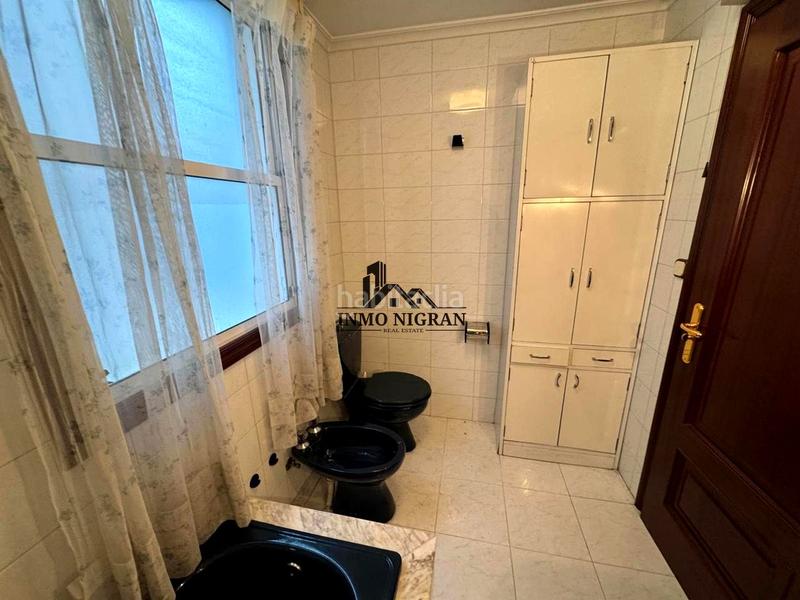 Foto d7bf5a1d-d39d-4de8-9344-7af489c72a01. Flat with heating parking in Plaza España - Corte Inglés Vigo