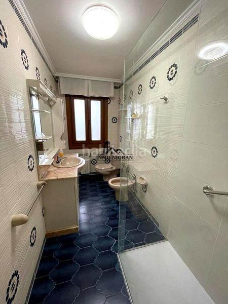 Foto 41d52c1a-1d02-4c27-8080-c71a1838fa15. Lloguer casa amb piscina a Baiona