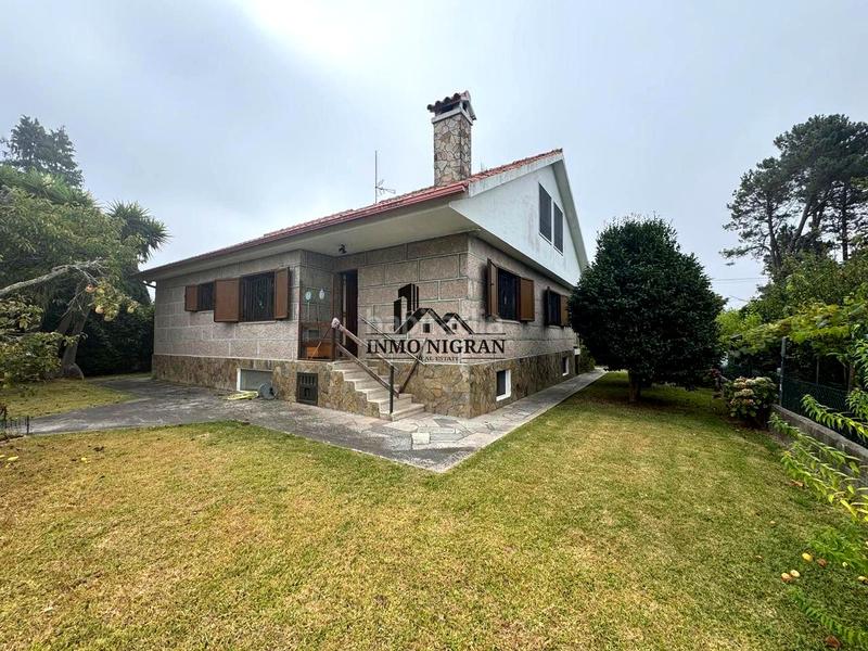 Foto a09132dd-41b3-4410-8a95-5dbba3e4df60. Casa amb calefacció aparcament piscina a Camos Nigrán