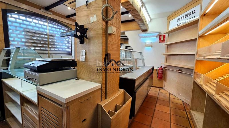Foto 325d29c3-66ab-48cb-b59d-5de9a58c807e. Rent business premise in Panxón Nigrán