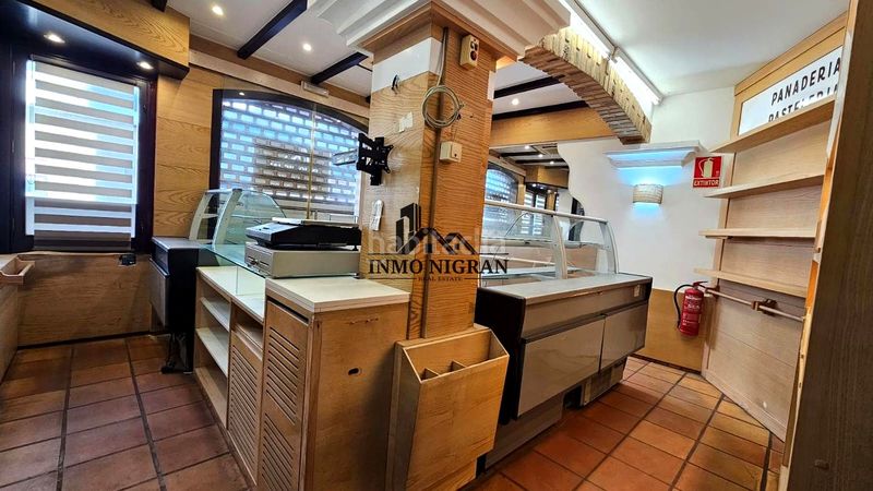 Foto fbe7c0f4-d17c-45ed-9eec-09453f2a615c. Rent business premise in Panxón Nigrán