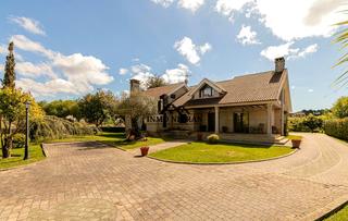 Maison  Camio da torria. Chalet independiente en el centro de nigrn