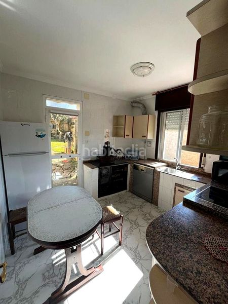 Foto 31372228-28a7-42e8-b040-db3f9a616c30. Lloguer casa a San Pedro da Ramallosa Nigrán