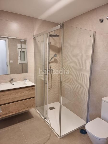 Foto f2bc85be-900c-4002-8212-05dc5e8a3585. Planta baixa a Baiona
