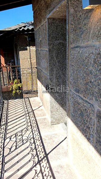 Foto 45efa3a1-003c-4cdb-9401-00289864a802. Casa adossada a San Rosendo Ourense